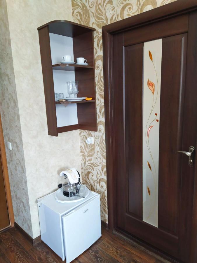 Uman Hotel エクステリア 写真