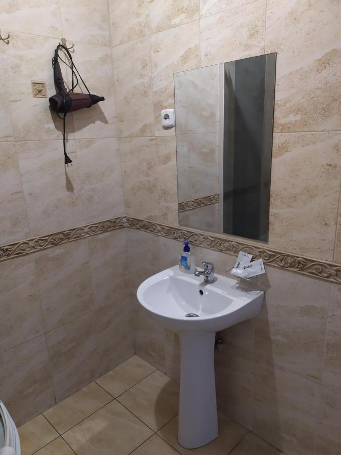 Uman Hotel エクステリア 写真